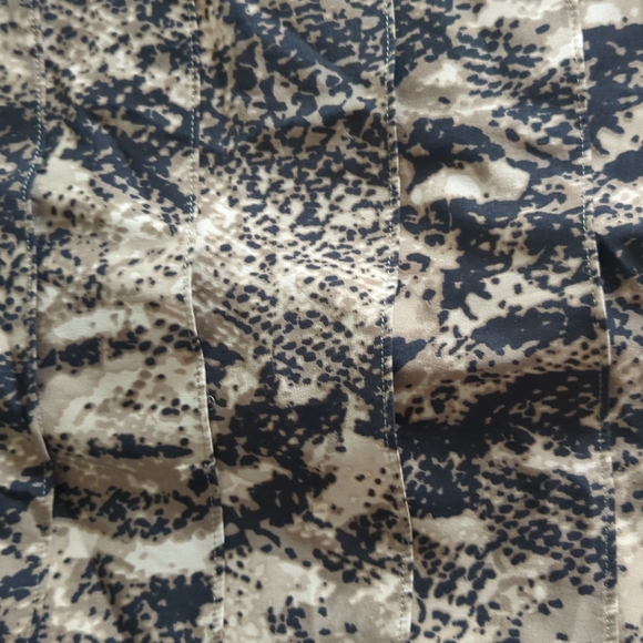 High waisted skirt - Picture 2 of 3